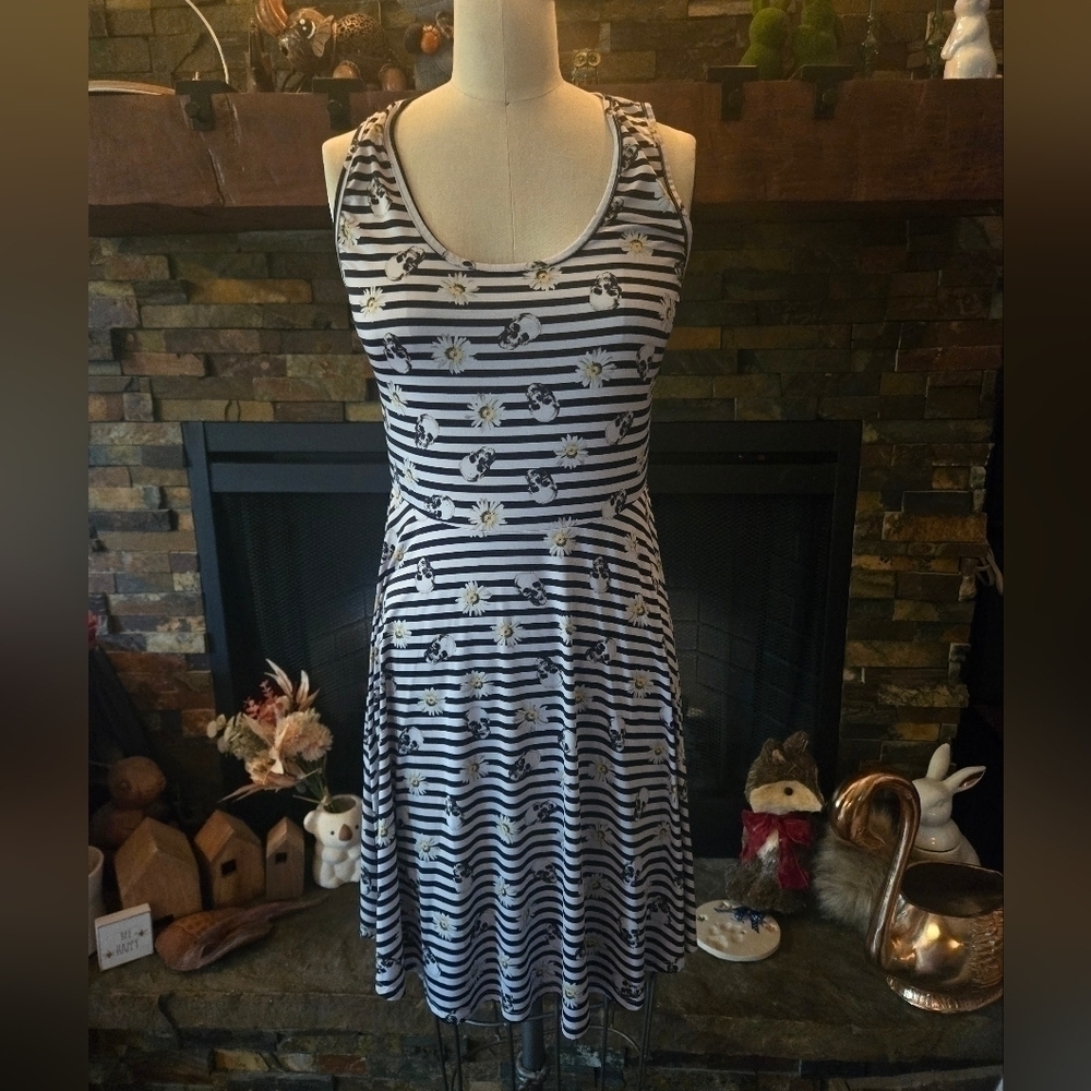 Hot Topic Black and White Striped Skater Dress w/ Skulls and Daisy’s